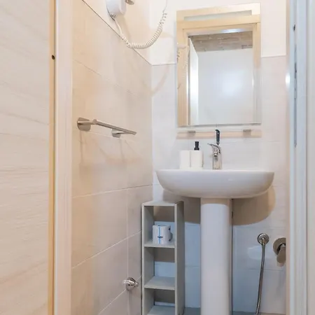 Apartamento Volte Antiche & Comfort Moderno A Due Passi Da Termini Roma